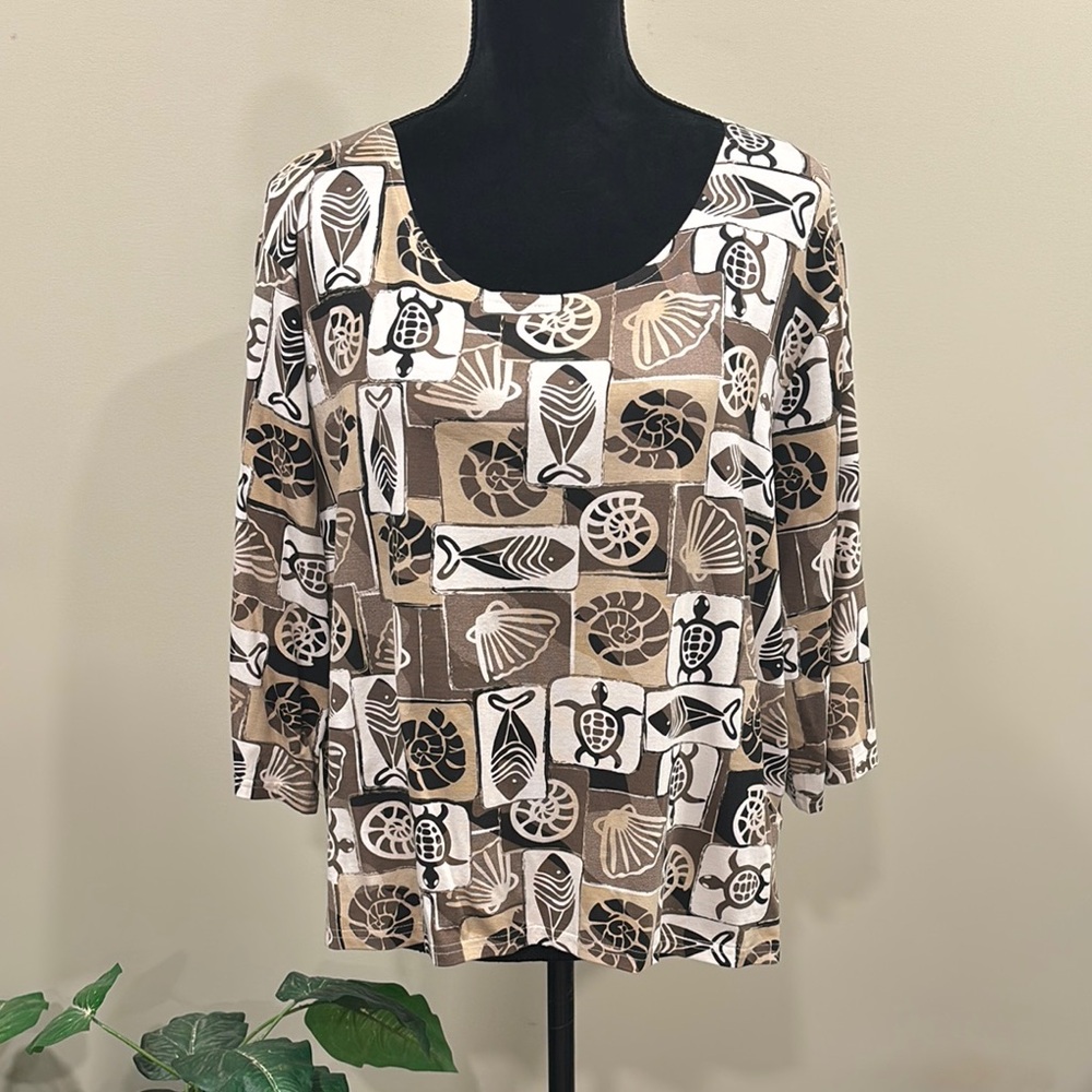 Lulu-B Brown Black White Shell-Print Blouse